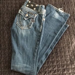 Size 28 miss me jeans
